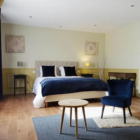 Les Premontres 3* Falaise